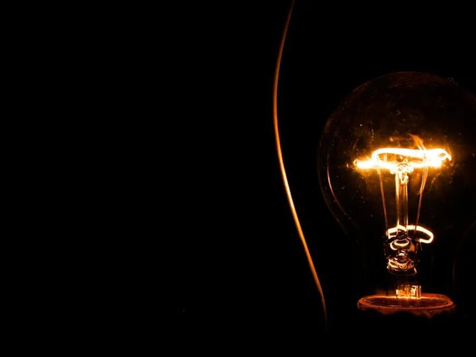 luz-energia-lampada-yash-patel-unsplash