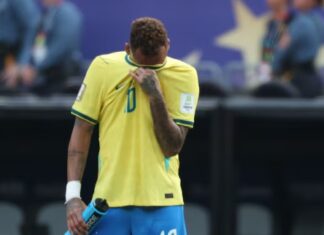 “Meu momento na Seleção Brasileira já foi”, diz Neymar
