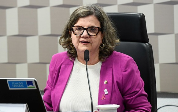 senadora