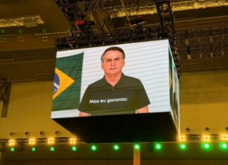 Vídeo de Bolsonaro criado por IA vira alvo de ação no TSE