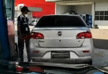 Câmera flagra motorista enchendo o tanque e saindo sem pagar em Manaus