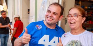 Roberto Cidade leva campanha às ruas do Santo Antônio e reforça compromisso com avanços no Amazonas