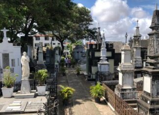 Cemitérios de Manaus funcionam até as 18h neste domingo para o Dia dos Pais