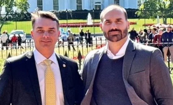 flávio e eduardo