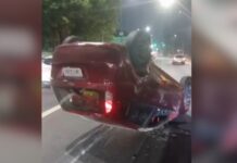 Veículo capota em frente ao Millennium Shopping, no bairro Chapada, em Manaus