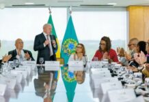 Em encontro com pastores, Lula critica uso político da religião: ‘respeito a fé das pessoas’