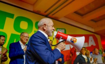 Lula muda postura no 2º turno e diz “querer muito ir aos debates”