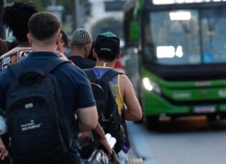 Campanha de Lula aciona TSE após redução de transporte público em Salvador e mais duas cidades